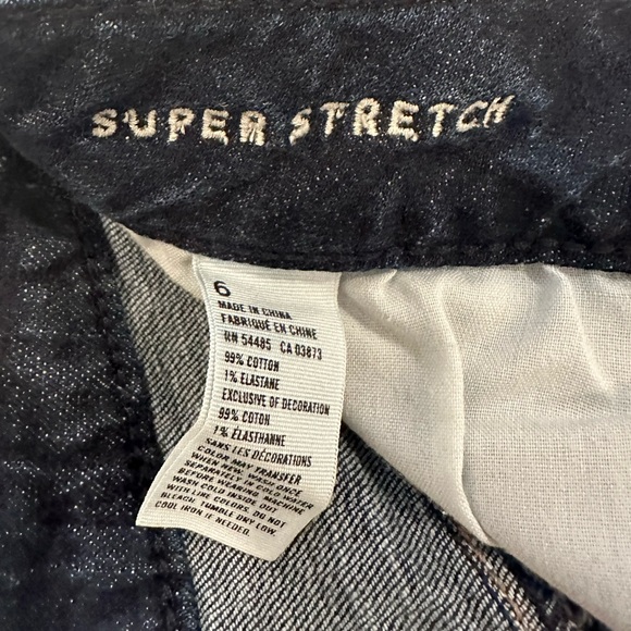 American Eagle Jean Shorts - Picture 4 of 9